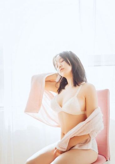 巨乳老师刘艳
