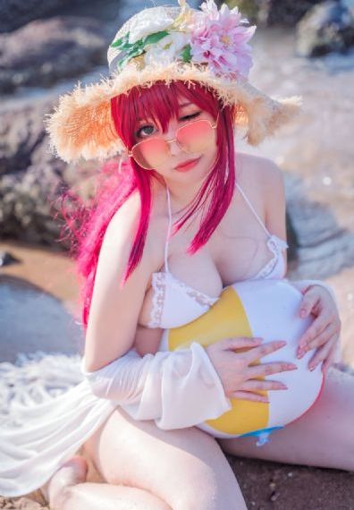 机械女警